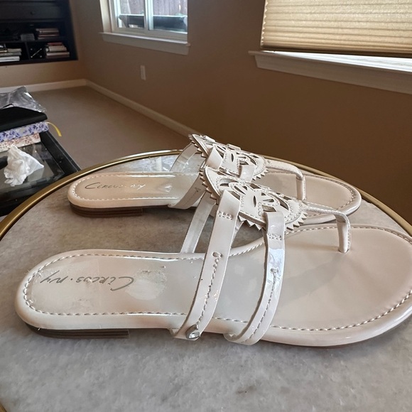 Circus NY Sam Edelman White Canyon Sandals - Size 9 - Picture 9 of 10
